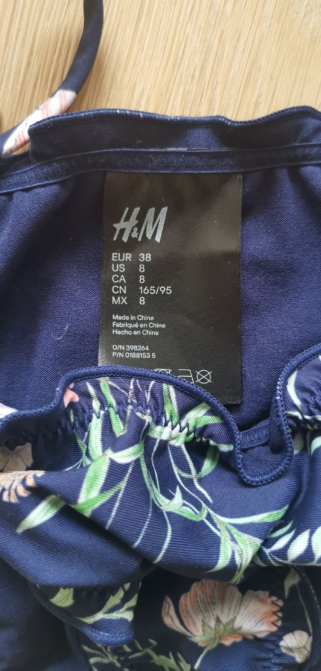 H&M Badekleider & Bikinis: Bikini von H&M, Höschen Gr. 38, Cup 75C – Gebraucht aus Hünenberg See von Glam69 1