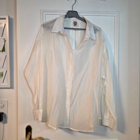 DAZY Less transparente Bluse L – luftig
