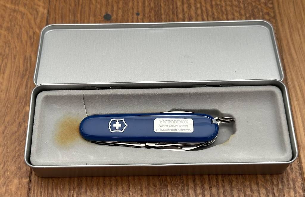 Victorinox Coltelli tascabile: Victorinox VSAKCS 2001 – Nuovo (secondo la descrizione) da Näfels venduto da Samsom