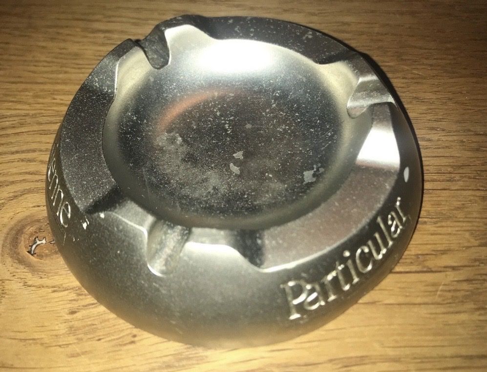 Cendriers: Parisienne Aschenbecher Metall Vintage – D'occasion à Aesch BL par flugsaurier73 1