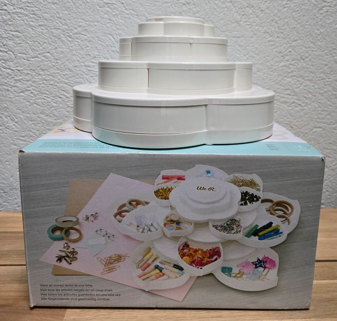 Behälter & Ähnliches: We R Memory Keepers Aufbewahrungsbox Blume weiss – Gebraucht aus Rheinsulz von Dred 4