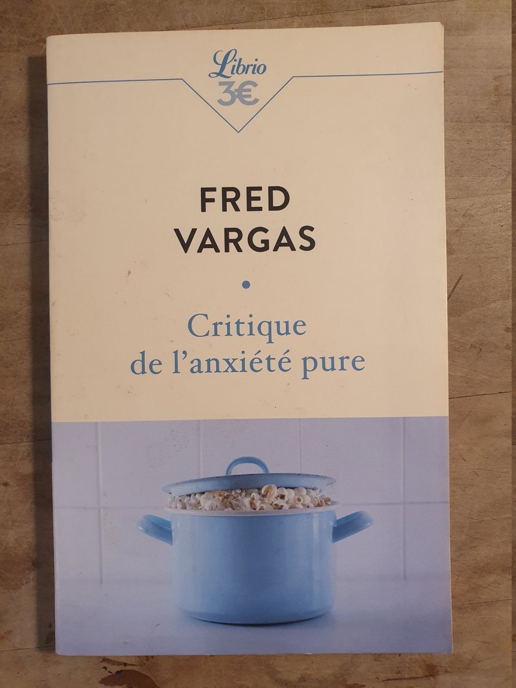 Bücher: Critique de lanxiété pure Fred Vargas Libro – Gebraucht aus Zürich von loosebone