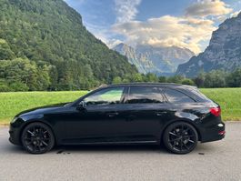 AUDI S4 / 3.0 V6 TFSI quattro S-Tronic