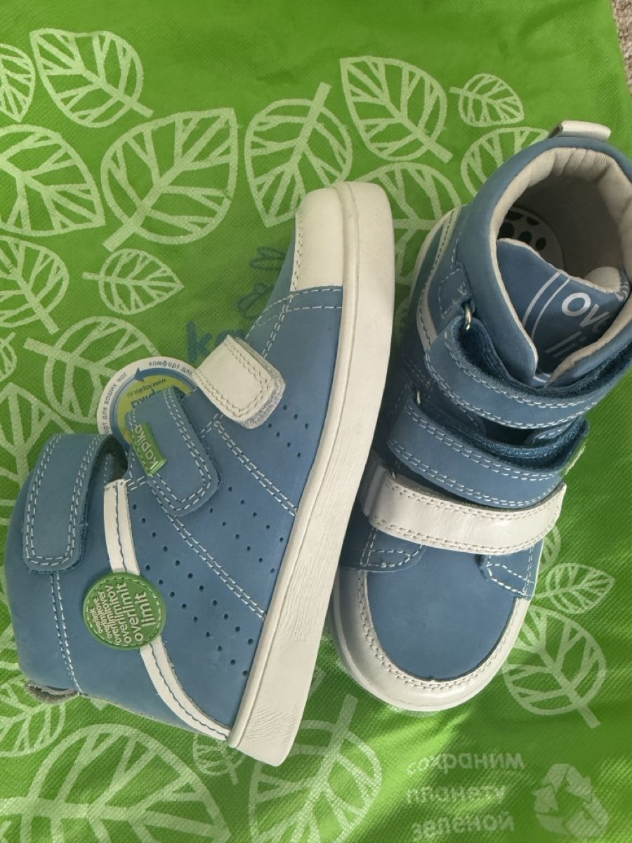 Scarpe per ragazzi: Kapika Type: High-top sneakers/boots with Velcro straps. – Nuovo e nell'imballaggio originale da Wohlen AG venduto da rol_8r5l 3