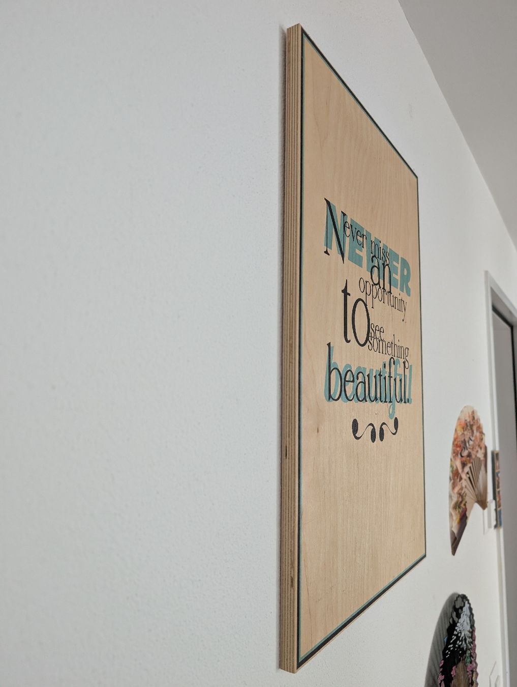 Foto & Immagini: Wandschild "See something beautiful" Holz Deko Bild Spruch – Nuovo (secondo la descrizione) da Zürich venduto da Romy_1011 1