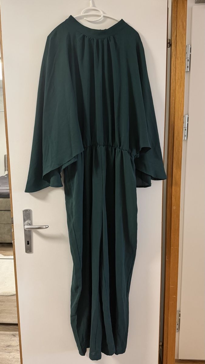 Kleider: Jumpsuit – Gebraucht aus Bern von 18valeria__