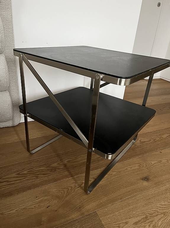 Tables: Nachttisch oder Kaffeetisch – D'occasion à Uitikon Waldegg par Jaja6