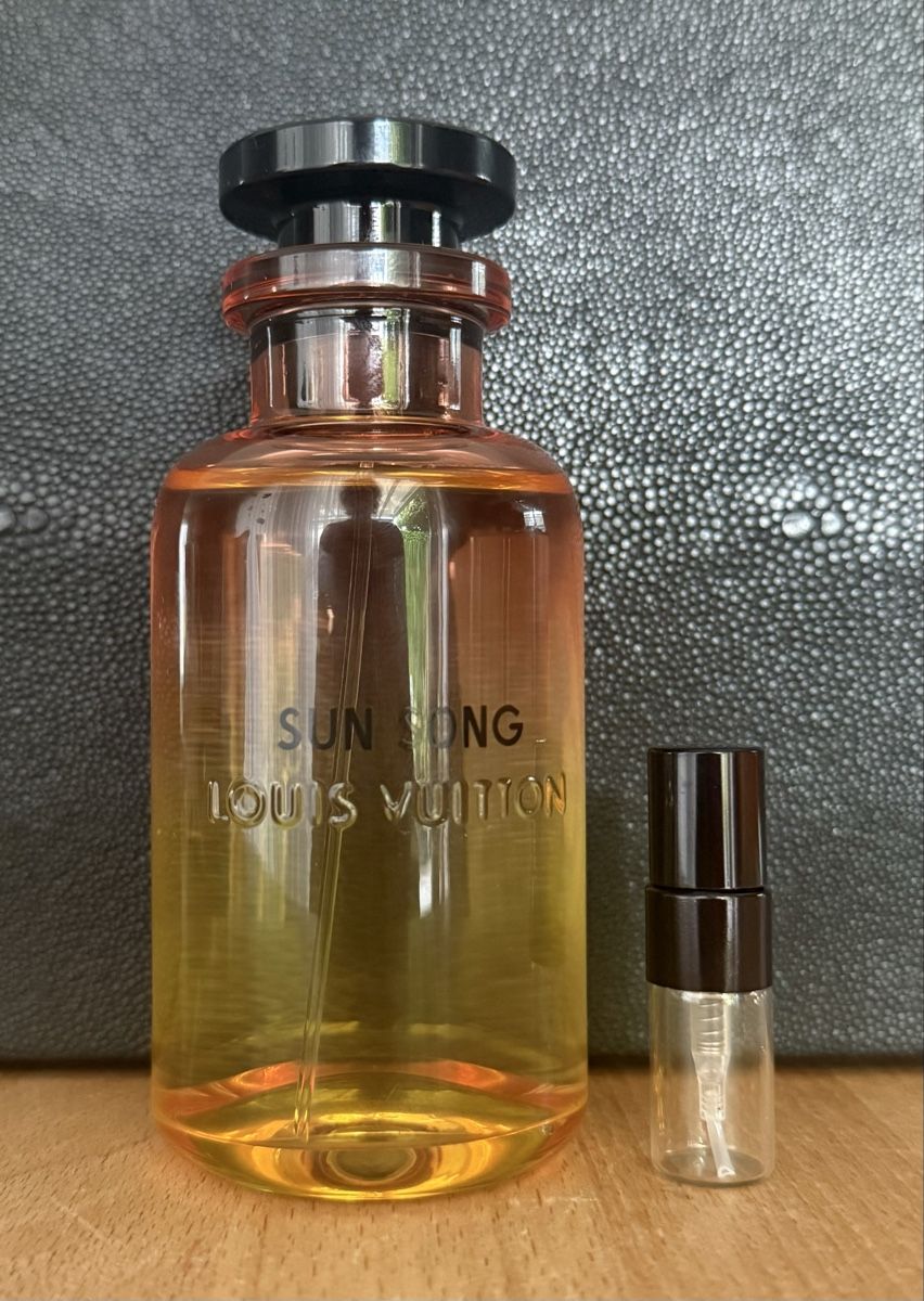 Louis Vuitton Profumi & Eau de Toilette: SUN SONG VON LOUIS VUITTON – Usato da Kölliken venduto da deleina