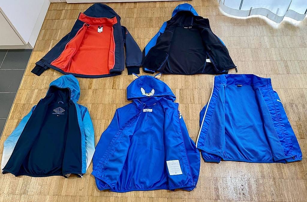 Giacche & Cappotti: Kinderjacken Grösse 128, 134/140 und 140 – Usato da Zürich venduto da giovannisp 1