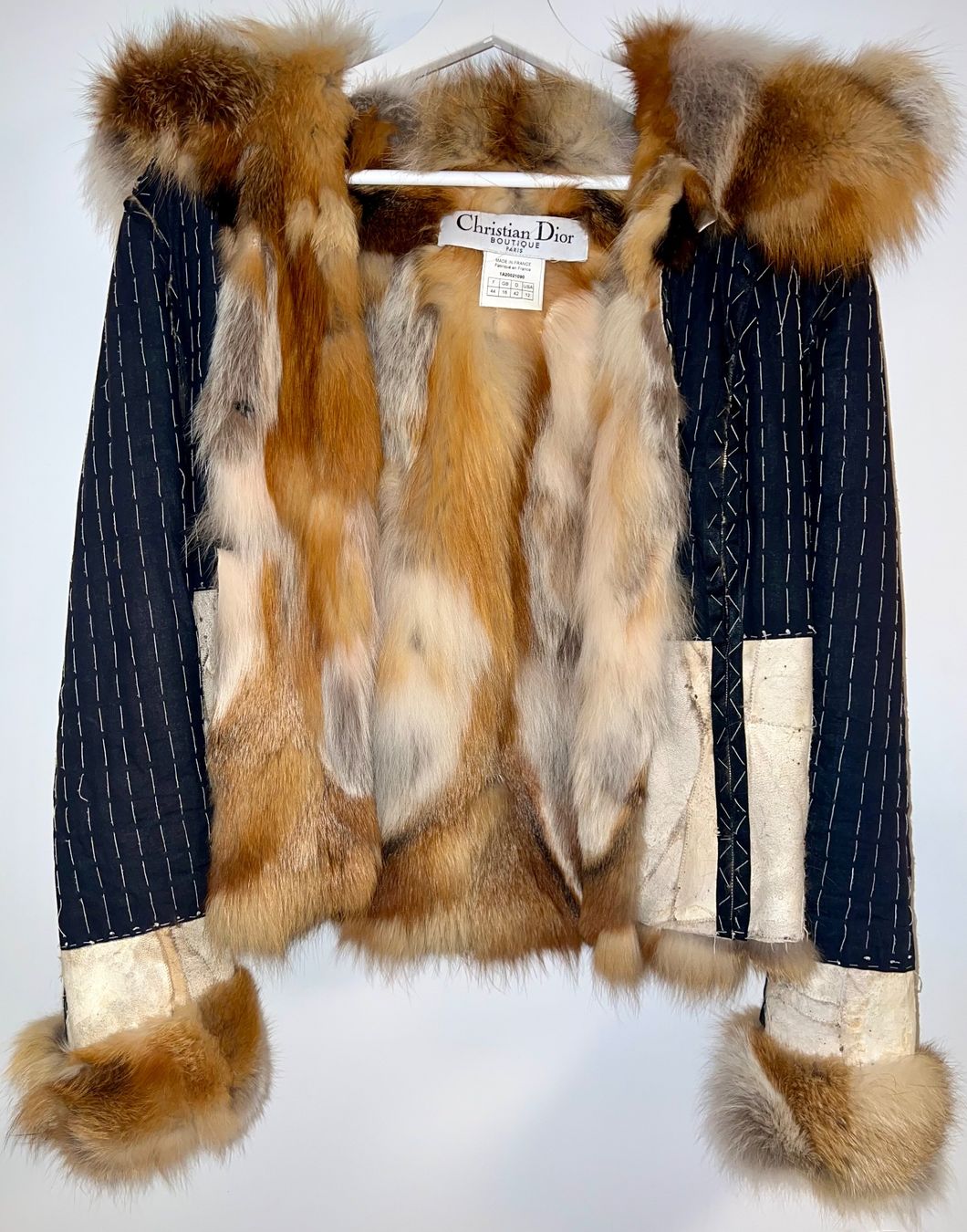 Dior Giacche: Dior F/W 2001 Fox Fur Jacket – Usato da Benken SG venduto da lek_dz2k