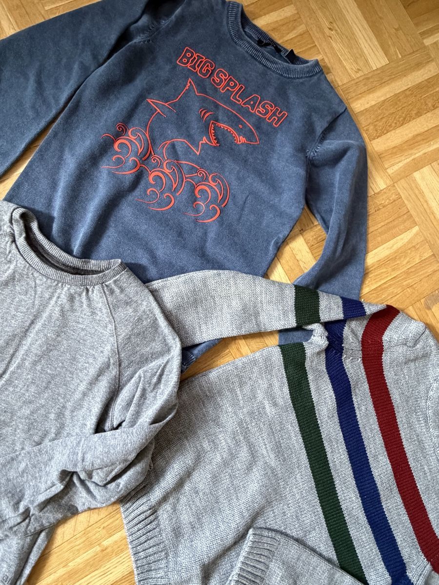 Lotti & Set di vestiti: Lot de 3 pulls pour garçon taille 116 – Usato da La Chaux-de-Fonds venduto da Sabinchenn 2