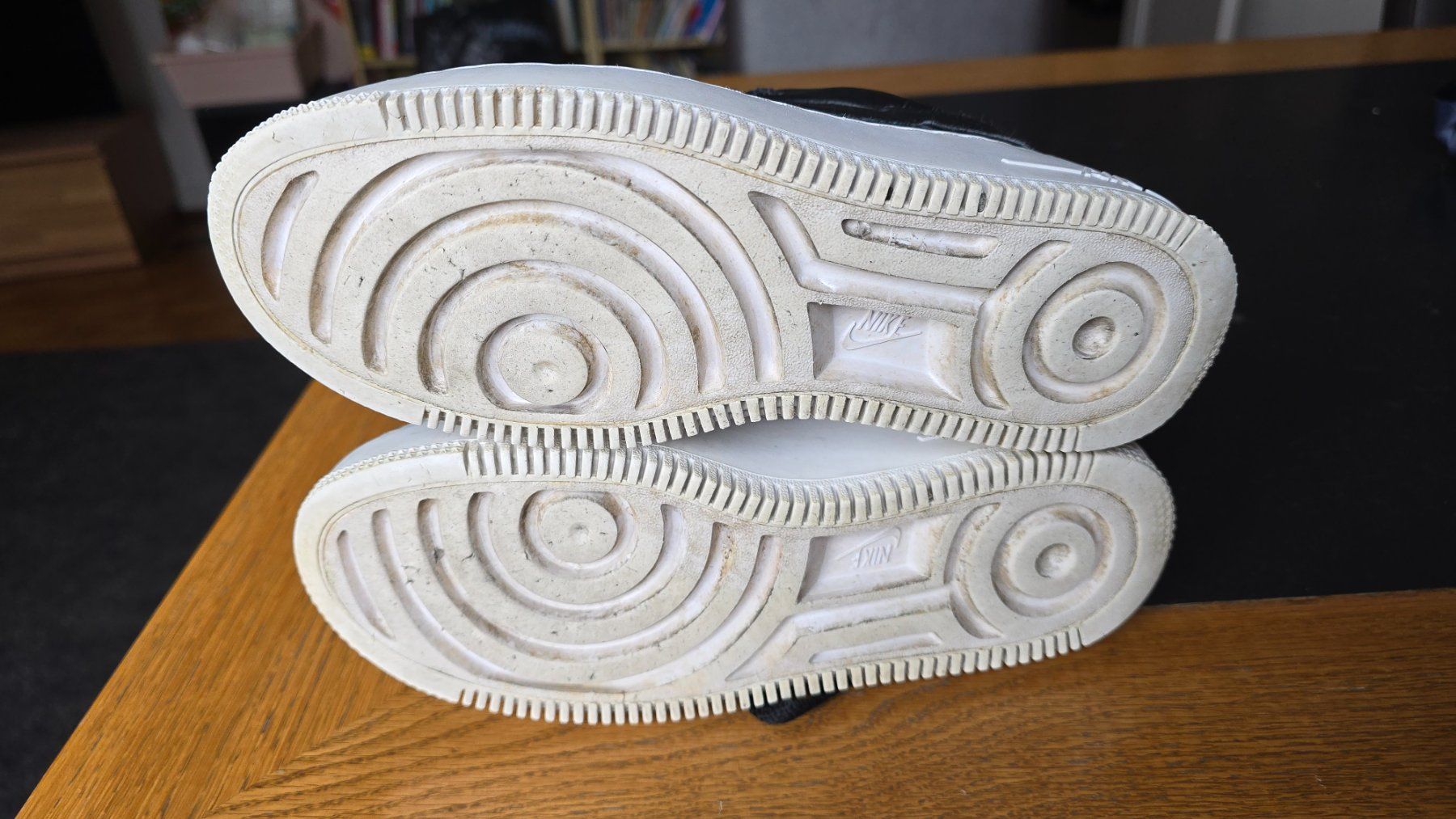 Nike Scarpe da donna: NIKE AIR FORCE gr 36.5 – Usato da Wallisellen venduto da theblacksheep 2