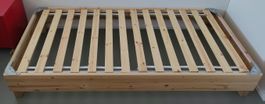 2x IKEA ESPEVÄR Bettpodest mit Lattenrost