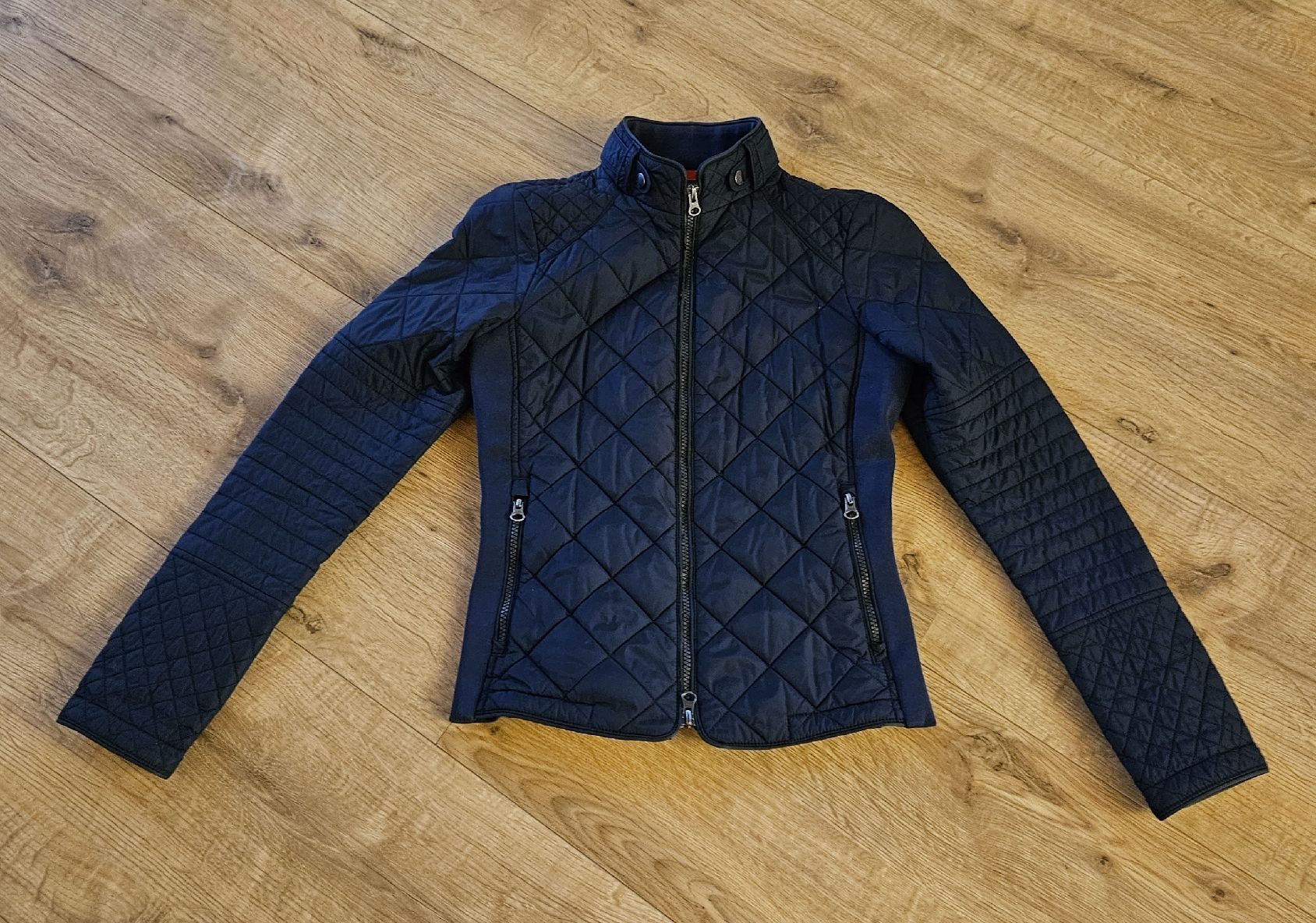 Cinque Giacche: Damen Jacke von CINQUE GR.34 – Usato da Rhäzüns venduto da inf_rcj7