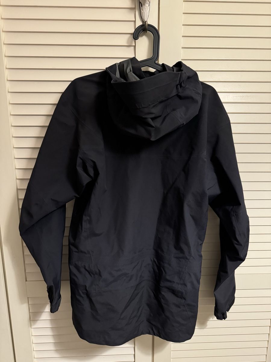 Arcteryx Jacken: Arc’teryx Gore-Tex Pro Jacket  – Gebraucht aus Zürich von Andriy_Zurich 1