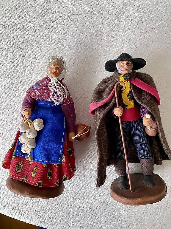 Bambole: Santons Figuren Puppen – Usato da Basel venduto da 12Glory 1