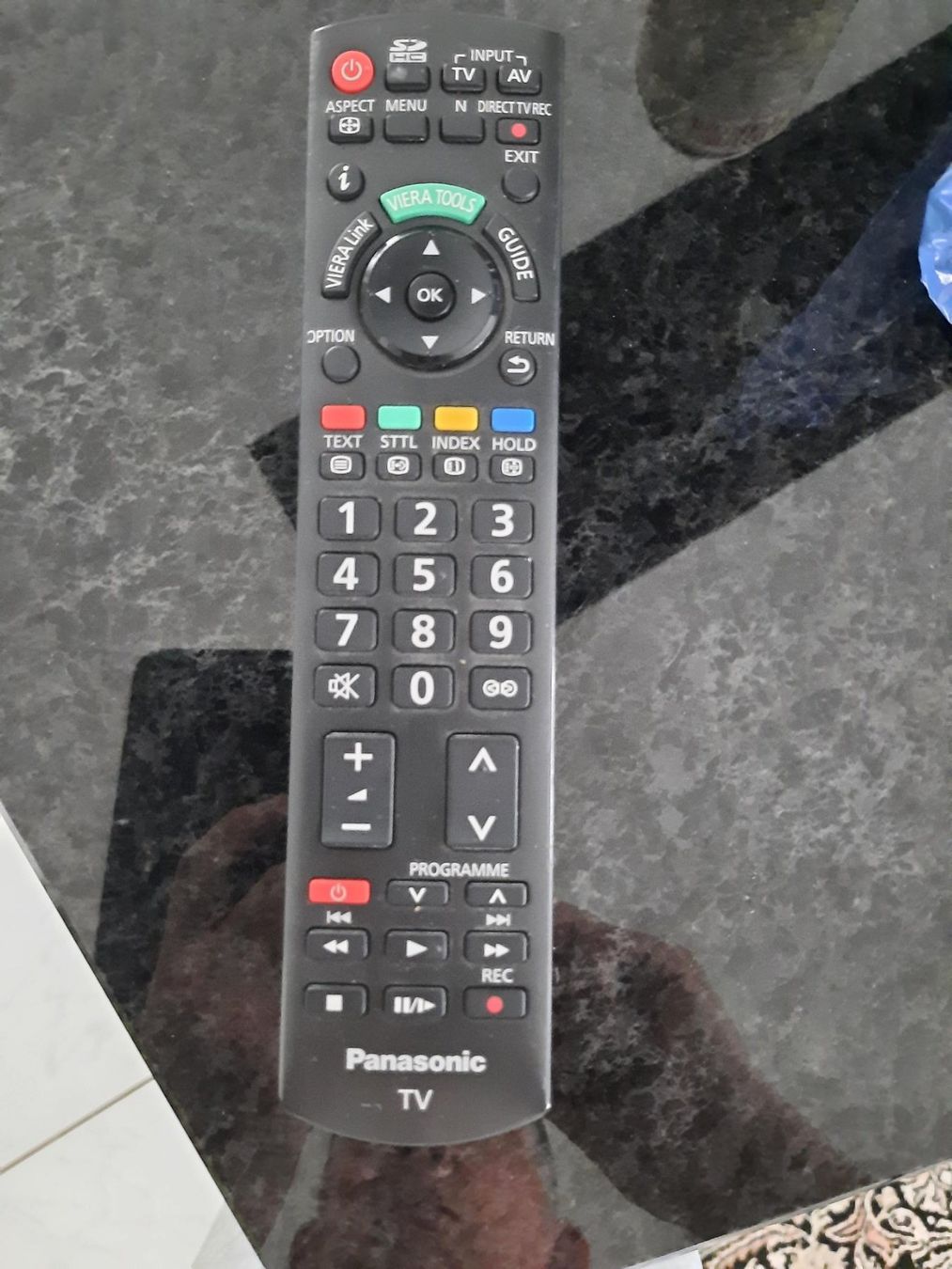 Panasonic Fernseher: Fabelhafter Panasonic Viera TV – Gebraucht aus Bassersdorf von rerechsa 2