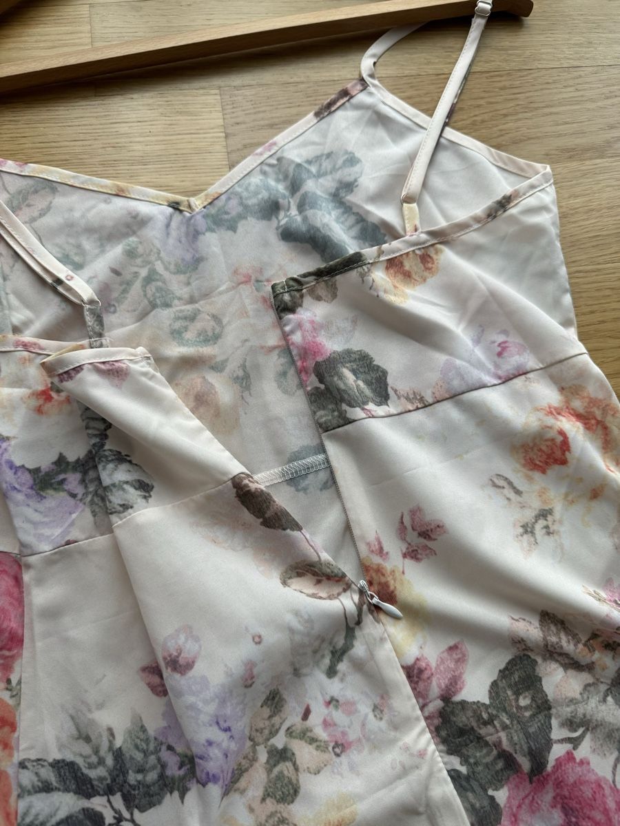 Vestiti: Rüschenkleid, Gr. S/M – Nuovo (secondo la descrizione) da Luzern venduto da file_maker 6