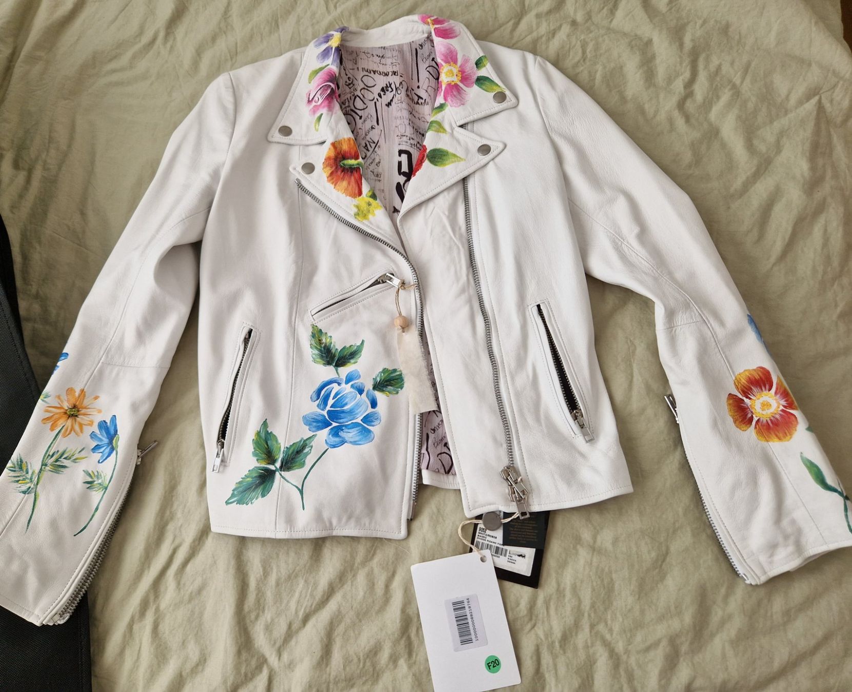 Jacken: Sword Lederjacke Blumen bemalt Gr. 46 (IT) – Neu und originalverpackt aus Erlinsbach SO von ULIKH 7