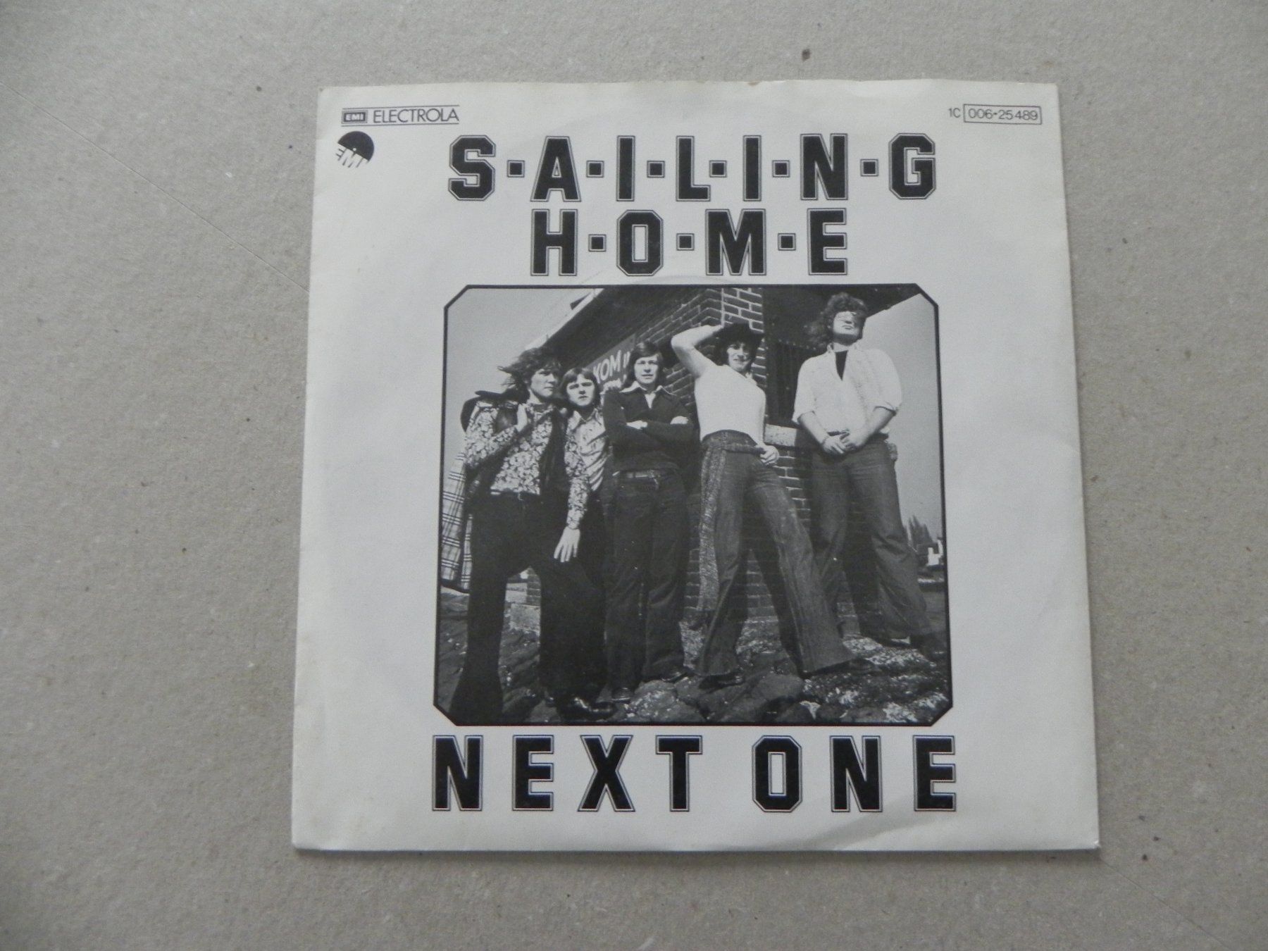 Schallplatten: Single 7 " Band Next one 1977 Sailing Home – Gebraucht aus Siebnen von krimsie