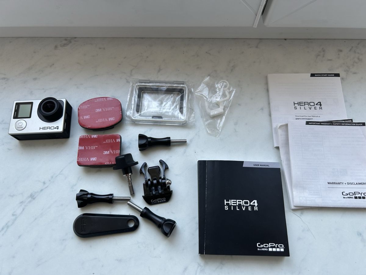 Gopro Action Cam: GoPro HERO4 Silver Action cam – Difettoso da Merishausen venduto da Yvili