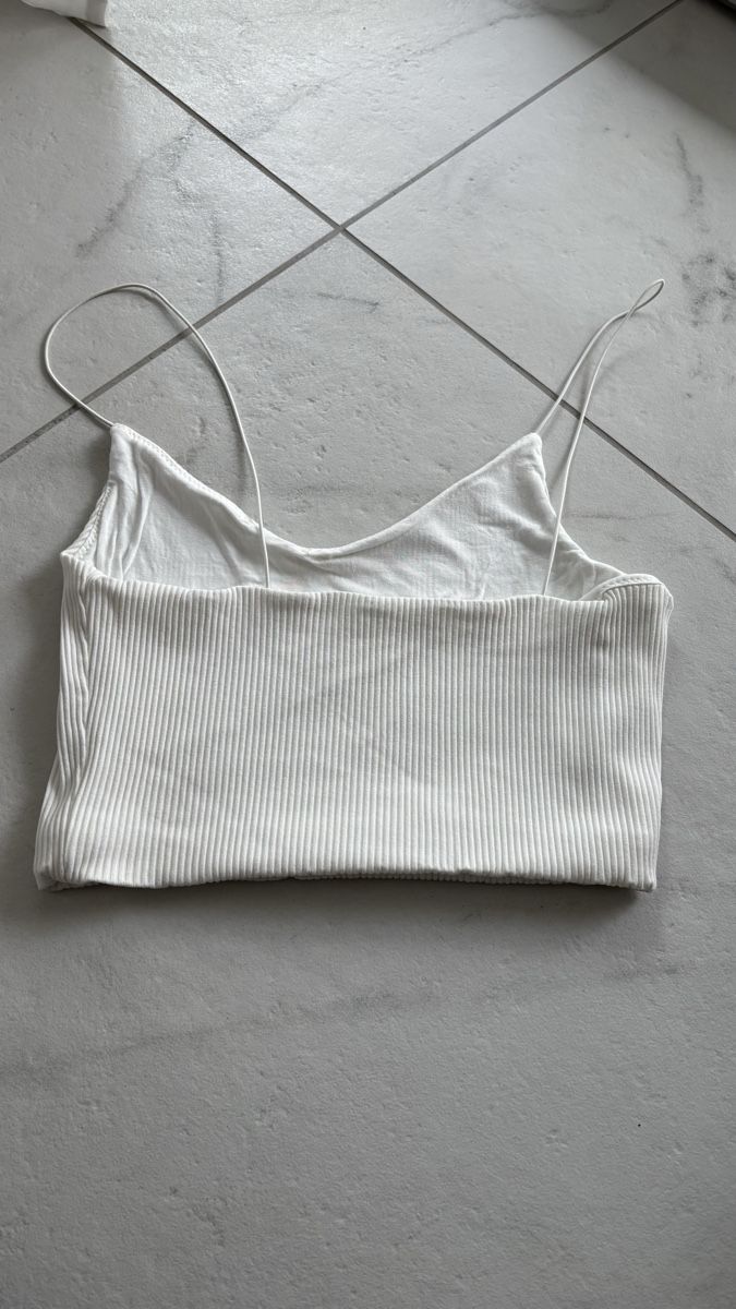 Weekday Top: Weekday Top Weiss S – Usato da Seengen venduto da sa_land 3