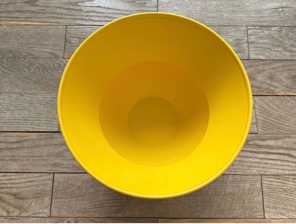 Bodum Ciotole: Vintage Bodumschüssel mit Tablett, Eidottergelb – Usato da Luzern venduto da Mamutpe 6