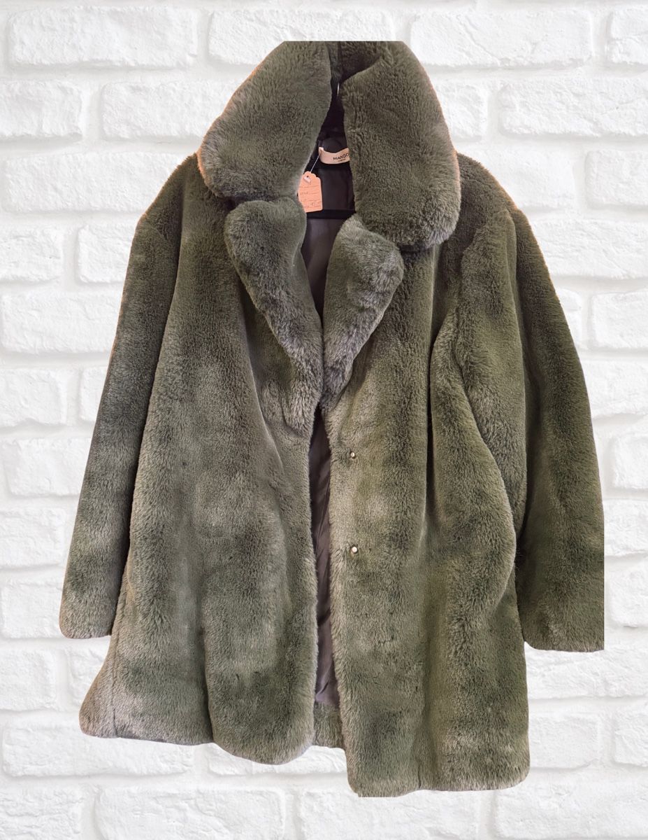Mango Jacken: Mango Faux Fur Jacke Gr.M – Gebraucht aus Samstagern von LeoW80