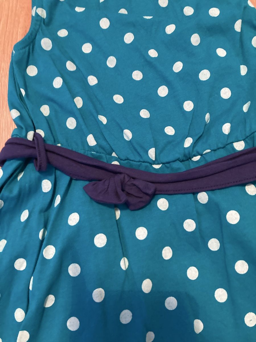 Vestiti & Gonne: Mädchen Festkleid Gr. 116/122 – Usato da Emmenbrücke venduto da JJ_89 1