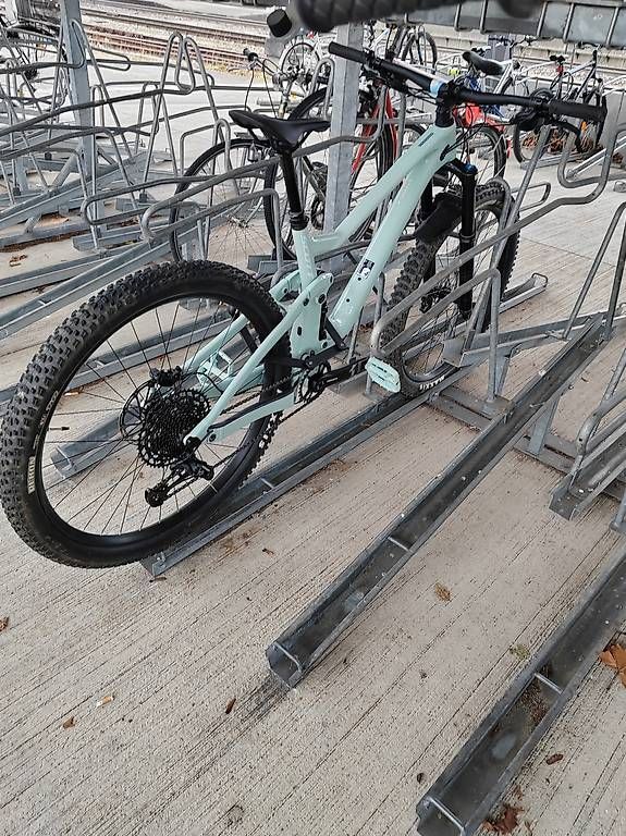 Velos: Scott Contessa MTB Downhill, Gr. M – Gebraucht aus Dättwil AG von nat_bj97 2