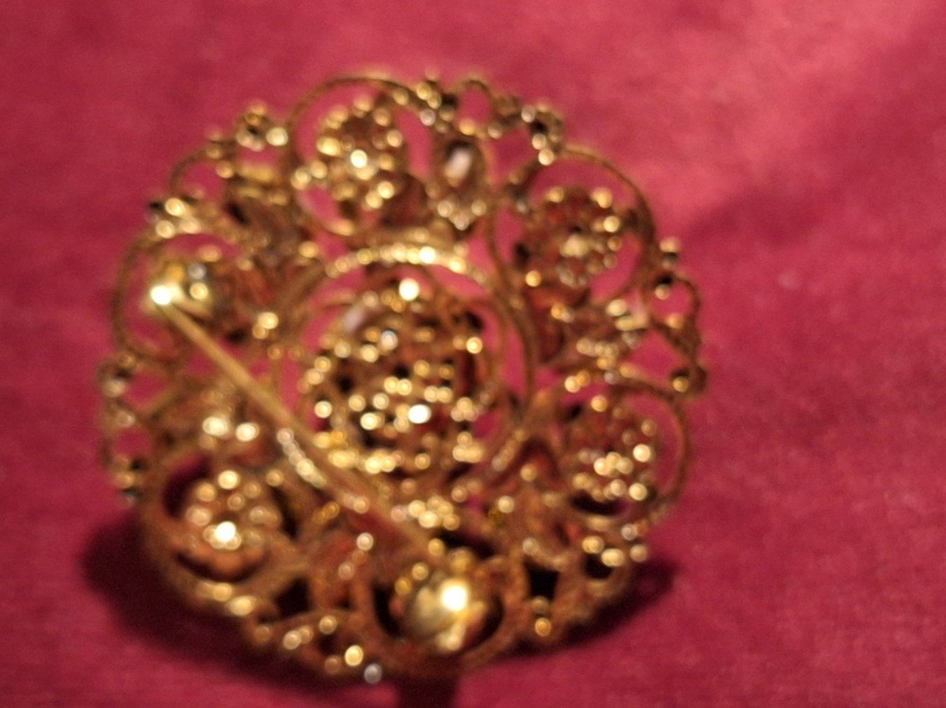 Spille & Fermagli: 2 Vintage Broschen , Modeschmuck – Usato da Dornach venduto da majo8689 1