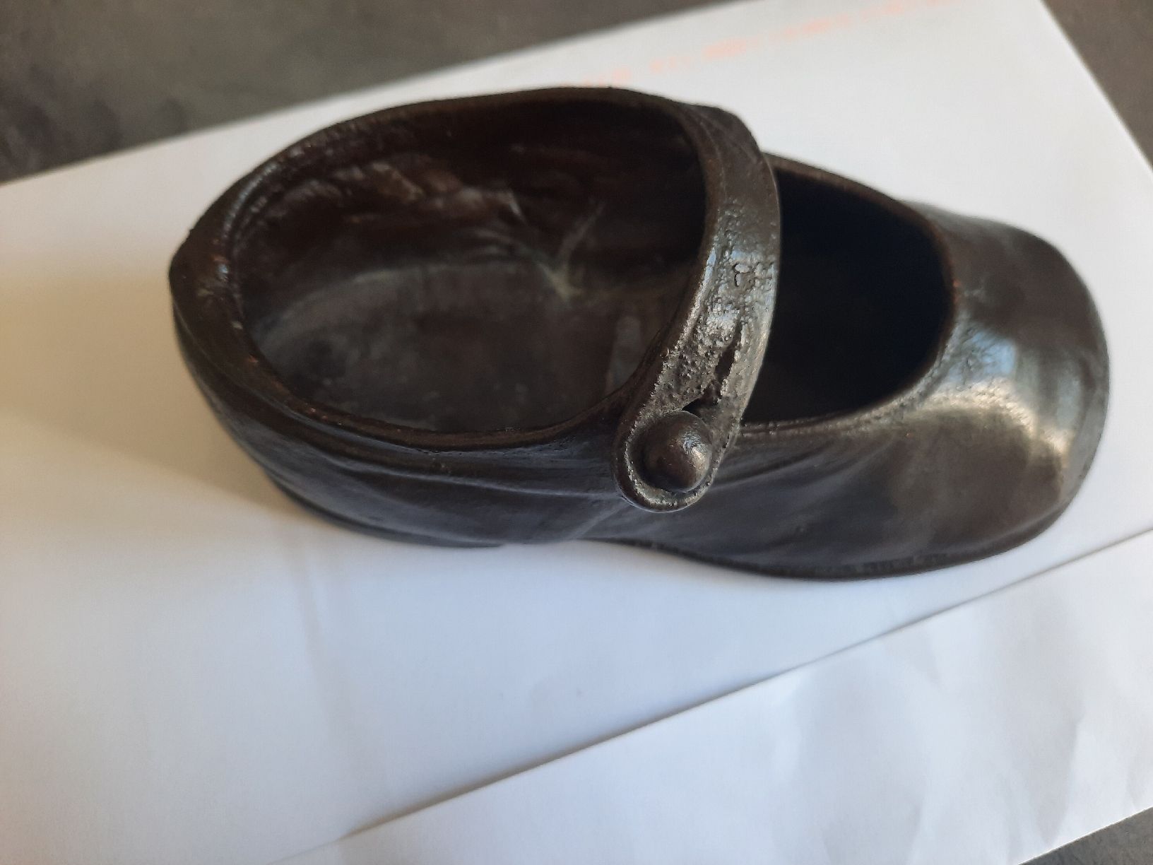 Puppen: En BRONZE  Ancienne CHAUSSURE DE BÉBÉ – Gebraucht aus Le Locle von marylise01 1