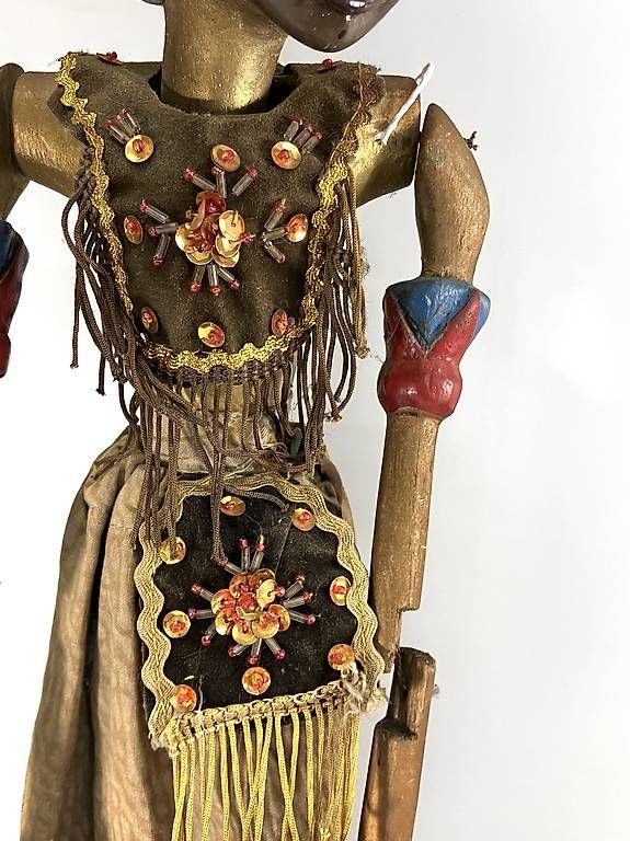 Bambole: Alte asiatische Stabpuppe – Usato da Horw venduto da luzernicus 2