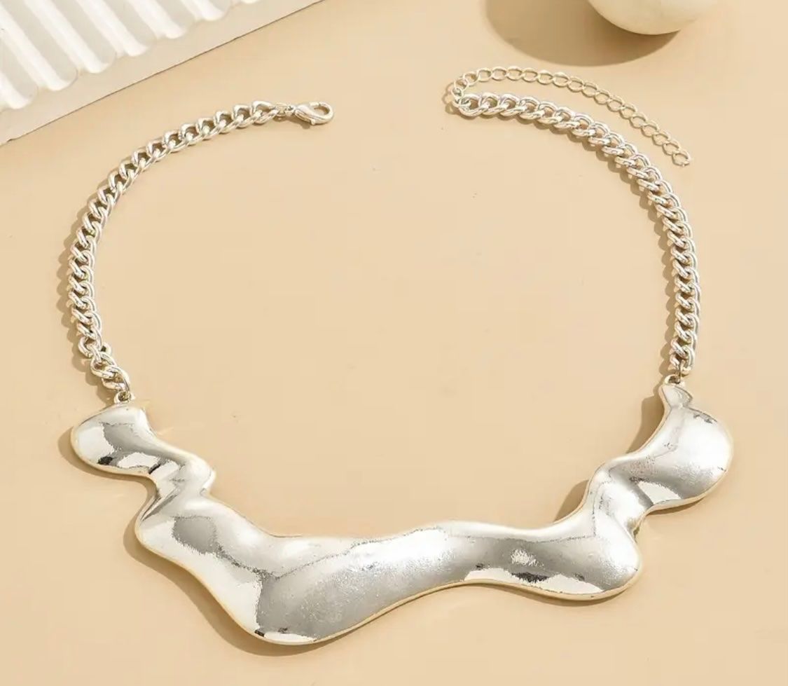 Ketten: Perfekter Auftritt - edles/seltenes Modeschmuck-Collier,40cm – Neu und originalverpackt aus Winkel von ferrari2022 1
