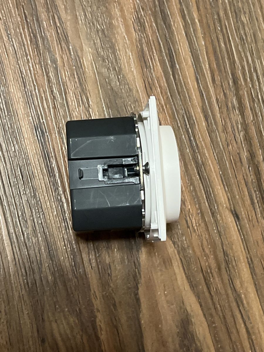 Feller Interruttori: LED Dimmer UP 4-400W Universaldimmer unbenutzt – Nuovo (secondo la descrizione) da Matzendorf venduto da Romiliem 2