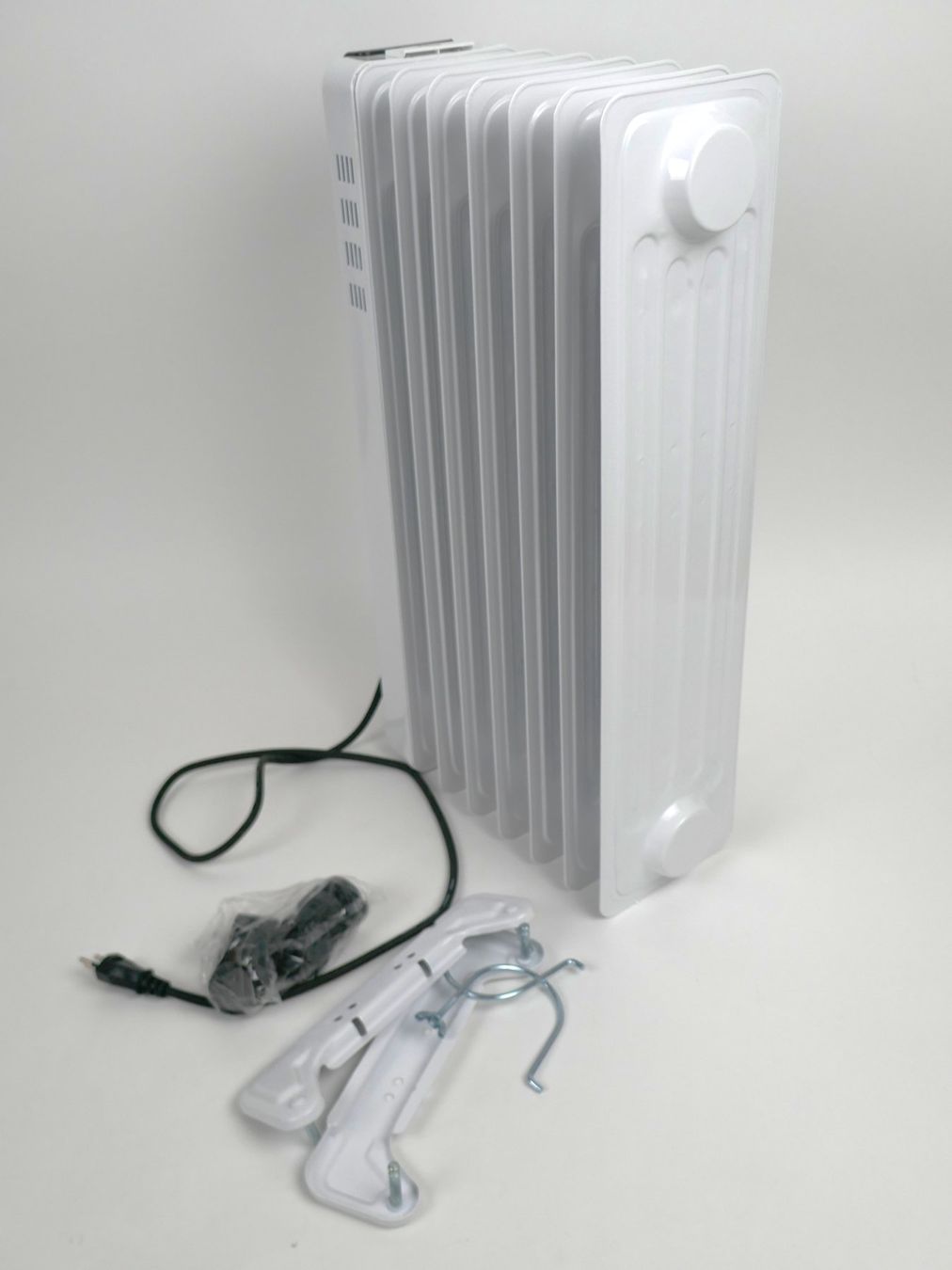 Heizgeräte: Ölradiator – Gebraucht aus Urtenen-Schönbühl von Restwert_Schoenbuehl 2
