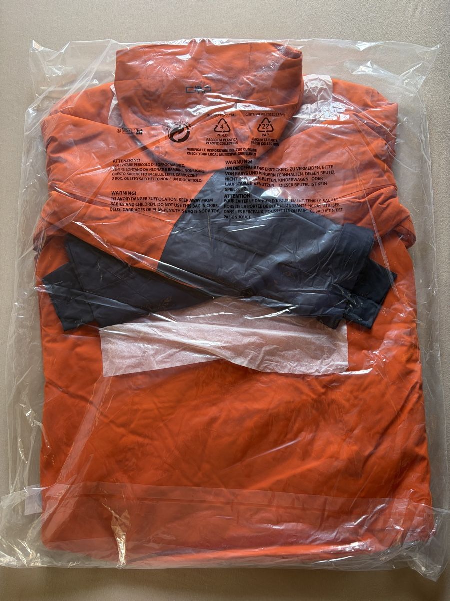 CMP Jacken: NEU CMP Skijacke – Neu und originalverpackt aus Busswil BE von Ludmilleli 1
