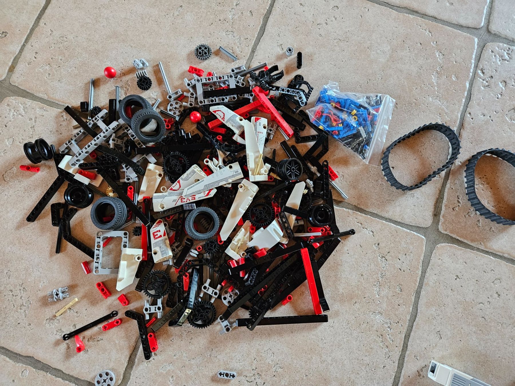 Lego Kit di costruzioni: Mindstorms ev3 lego – Usato da Henniez venduto da Tjiminy 2
