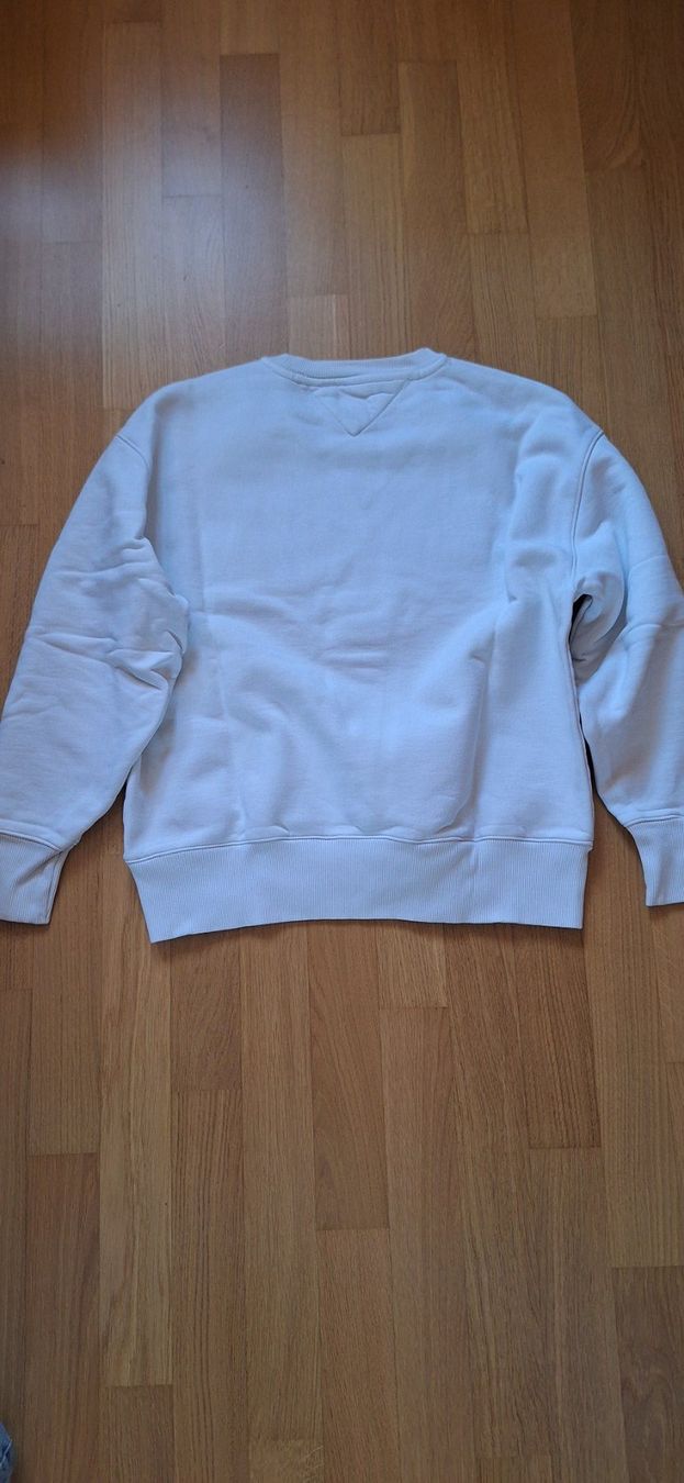 Tommy Hilfiger Pulls & Sweat-shirts: Tommy Jeans, sweat blanc – Neuf (Voir description) à Lussery-Villars par pousinete02 1