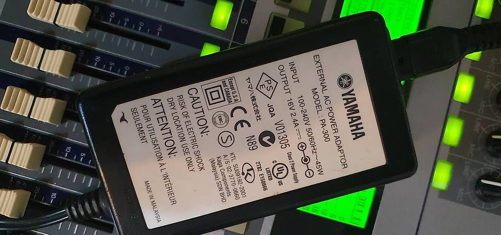 Yamaha Registratori: Yamaha AW16G – Usato da St. Imier venduto da Lautar_Vega 2