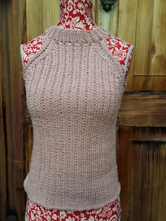 Handmade - Top - in Gr. S/M - 100 % Baumwolle