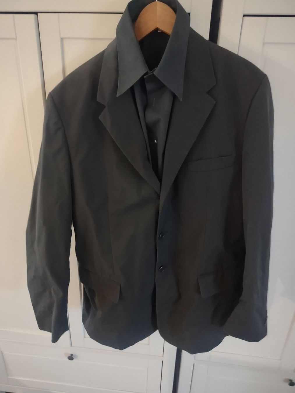 Calvin Klein Completi: calvin klein Anzug 54 – Usato da Olten venduto da Fery1