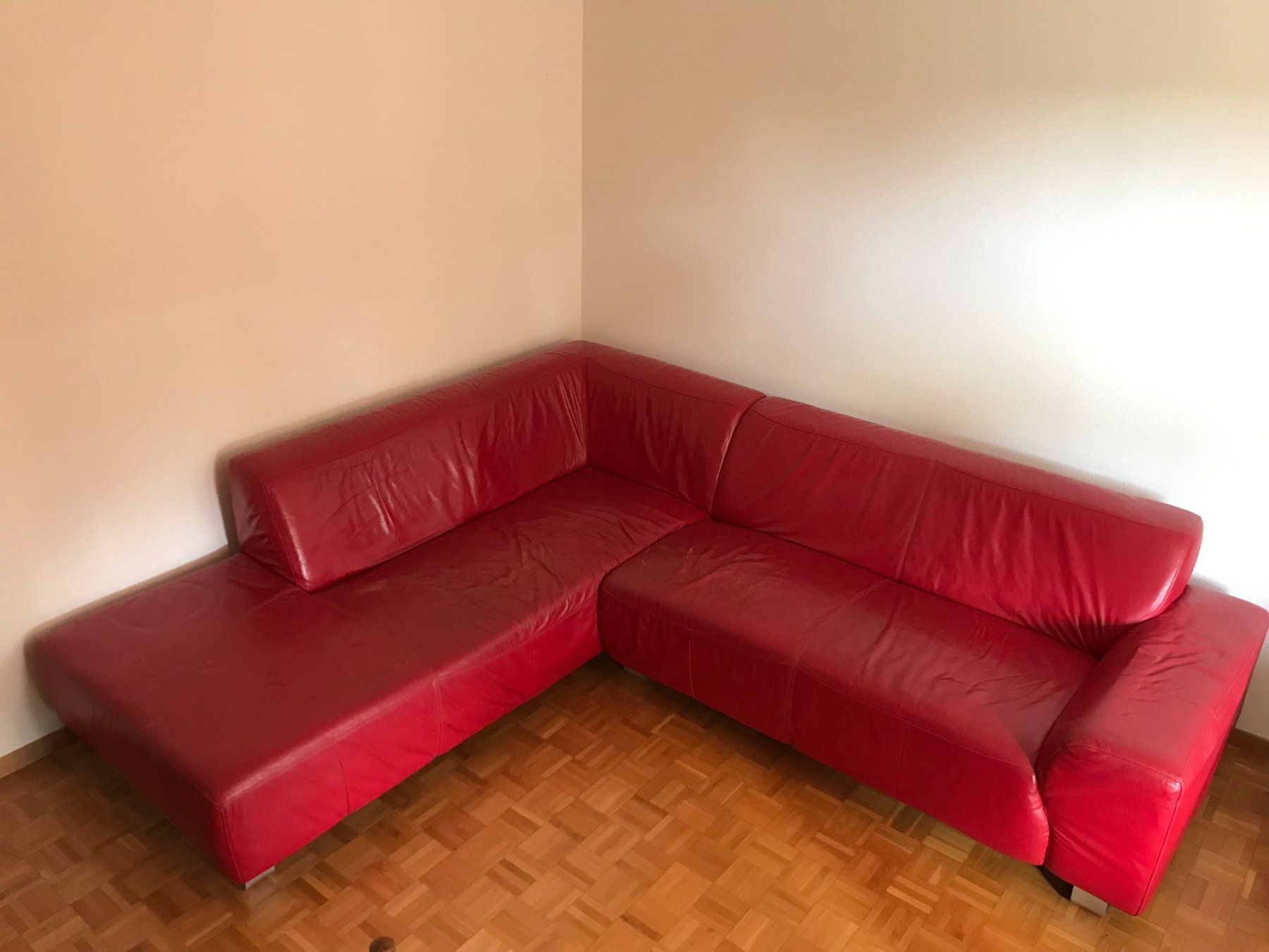 Sofas: Leder-Ecksofa – Gebraucht aus Zürich von skyfri
