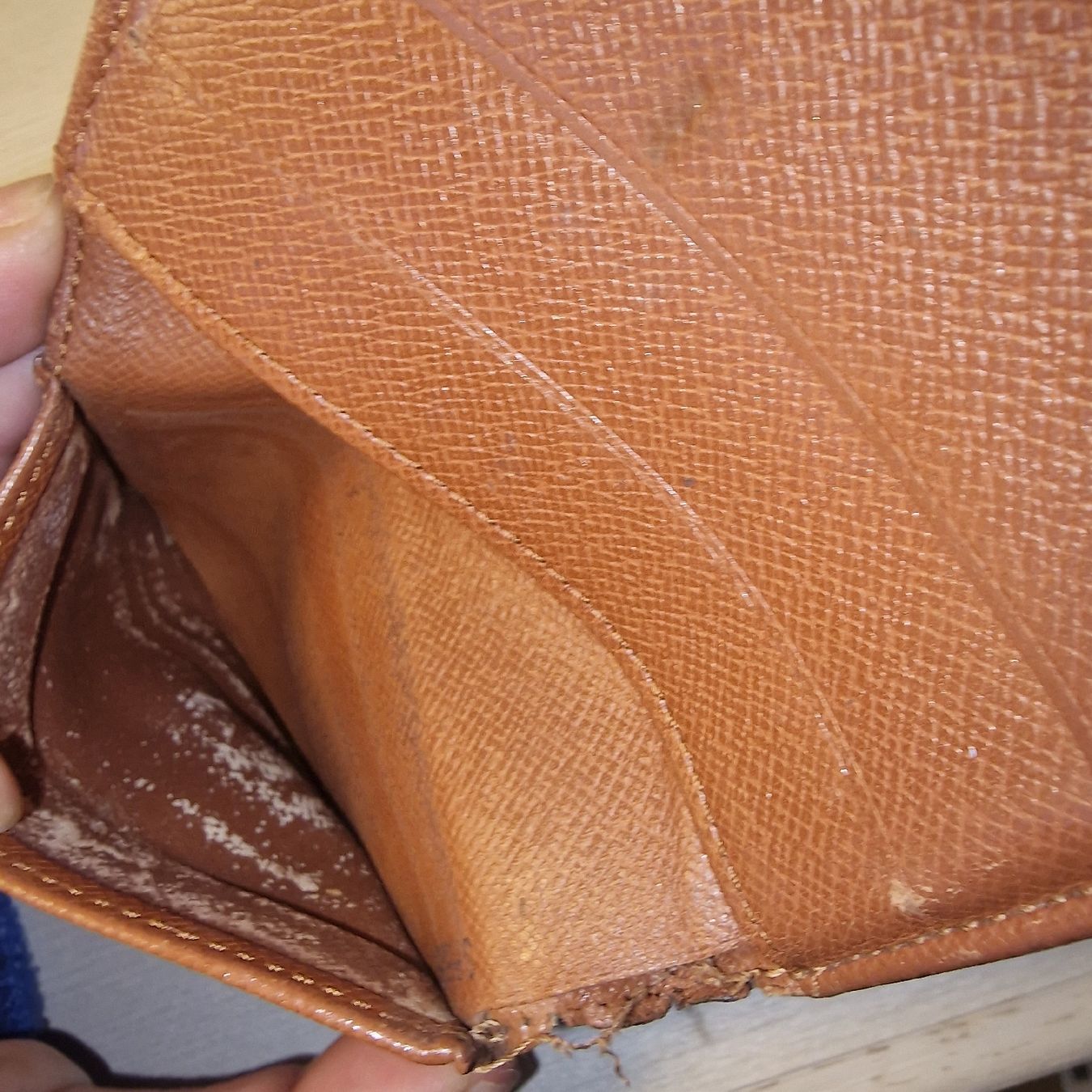 Louis Vuitton Portamonete: Louis Vuitton Elise Wallet - Full set – Usato da Effretikon venduto da 84CK 7