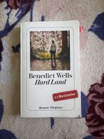 Hard Land Buch