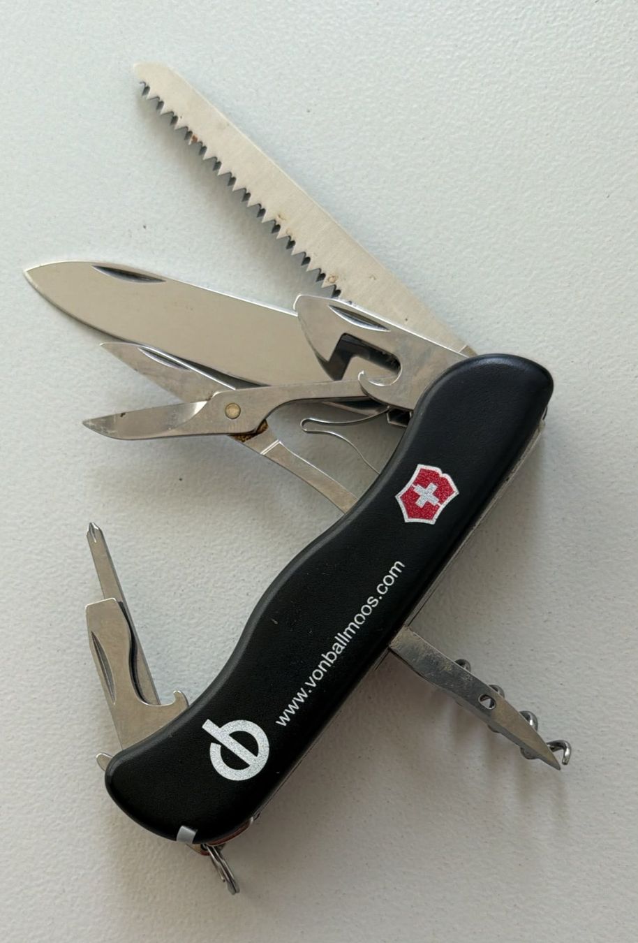 Victorinox Coltelli tascabile: VICTORINOX SACKMESSER WWW.VONBALLMOOS.COM – Usato da Zürich venduto da Frei-Occasionen 2