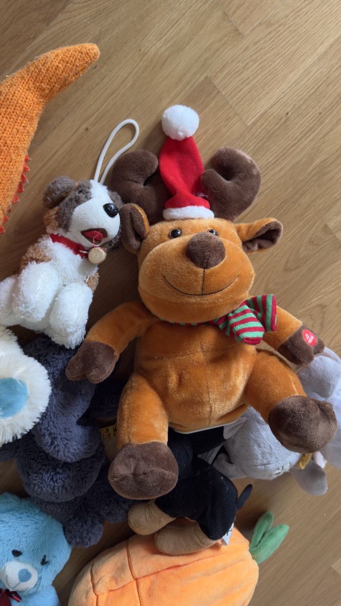 Giocattoli: Kuscheltiere sind das Glück der Kinder – Usato da Zürich venduto da ish_6v8w 1