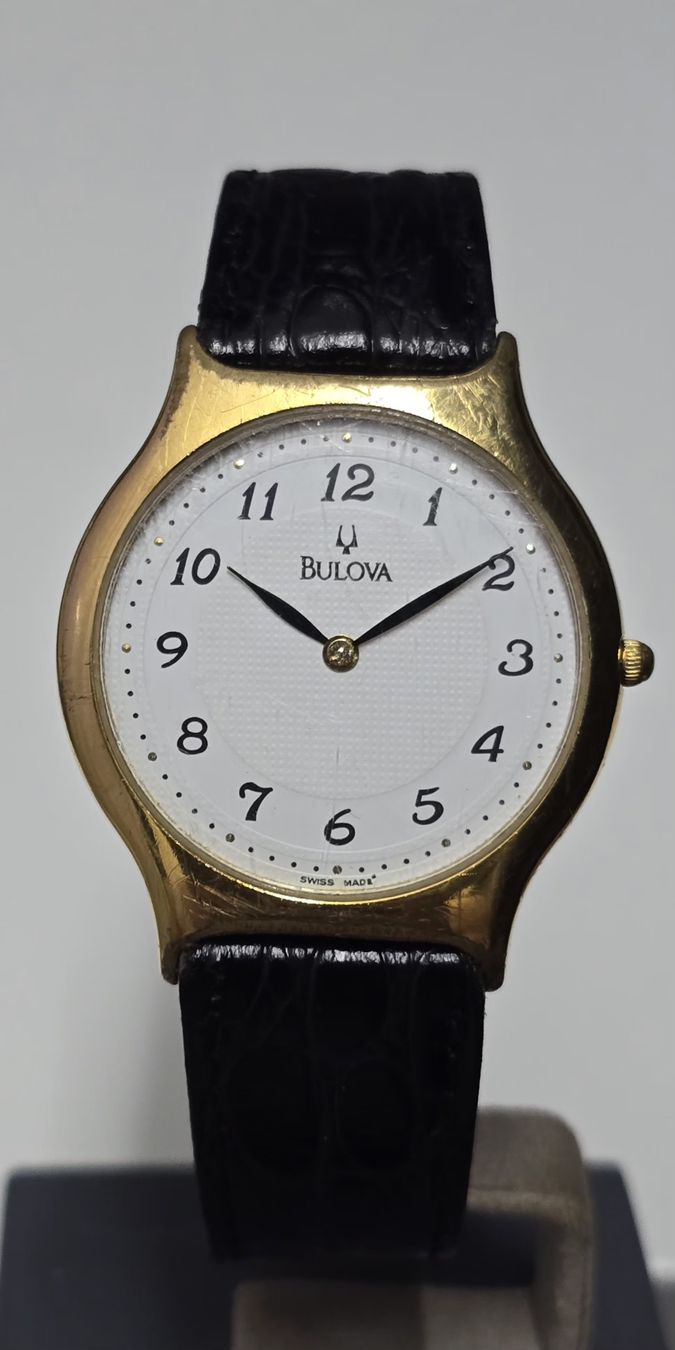 Bulova Uhren: Bulova Extra-Thin Quartz 34,1mm – Gebraucht aus Minusio von AGSuhren