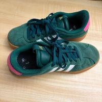 Sneaker von Adidas