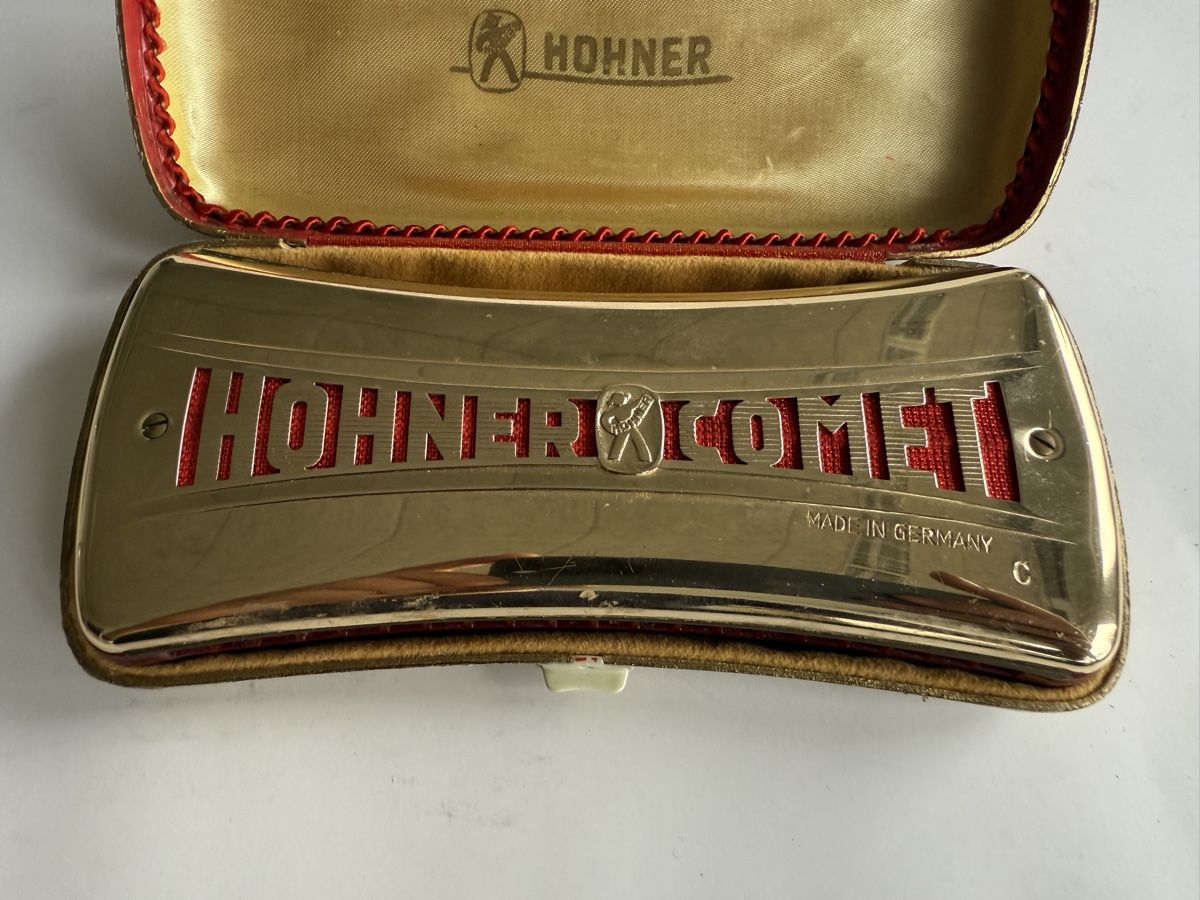 Hohner Strumenti musicali: Hohner Comet Mundharmonika golden mit Etui – Usato da Zürich venduto da Geniuss 4
